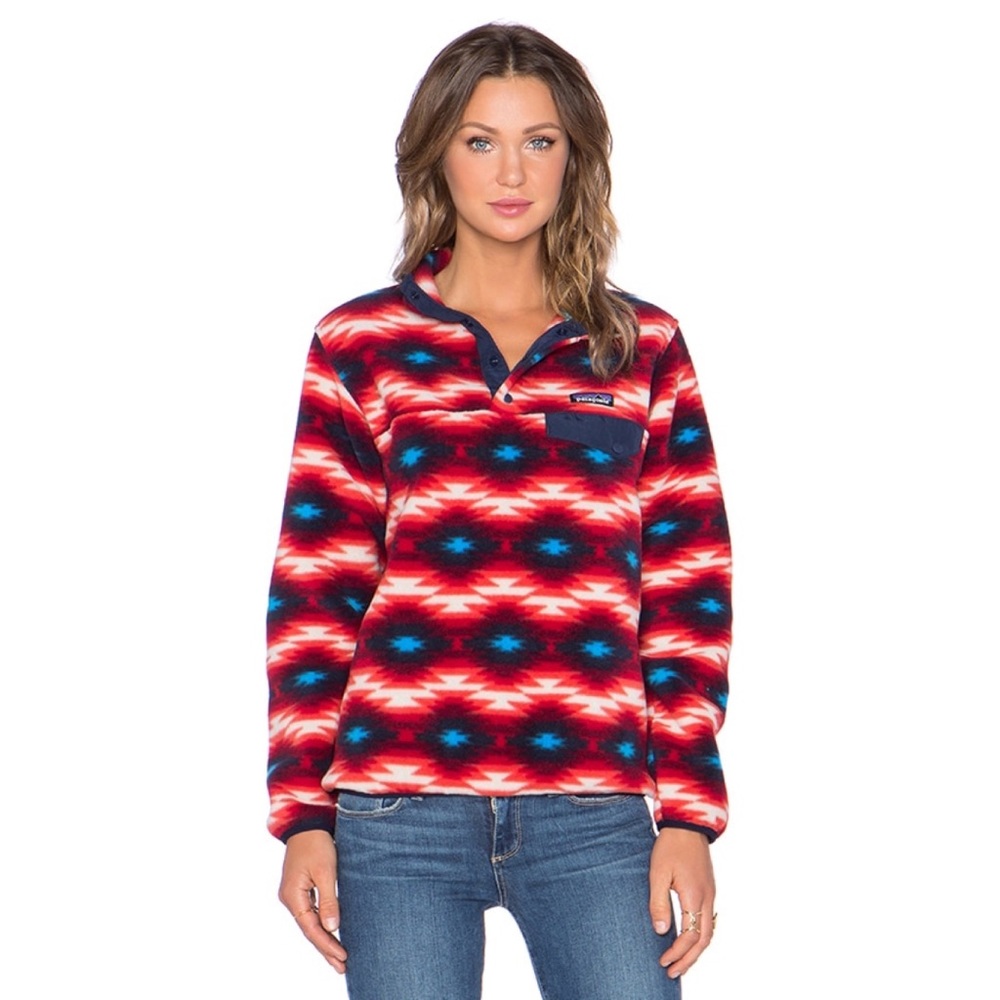 Patagonia• Lightweight Synchilla Snap-T Pullover Wild Desert: Classic Red